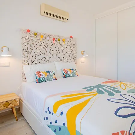 Casa Mel - Stylish 3-bed Townhouse With Pool Сasa de vacaciones Carvoeiro (Lagoa)