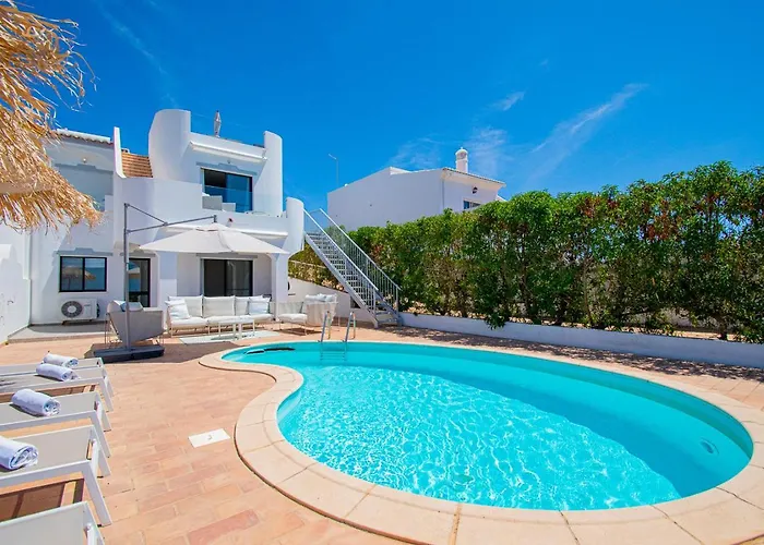 Casa Mel - Stylish 3-bed Townhouse With Pool Vakantiehuis Carvoeiro (Lagoa)