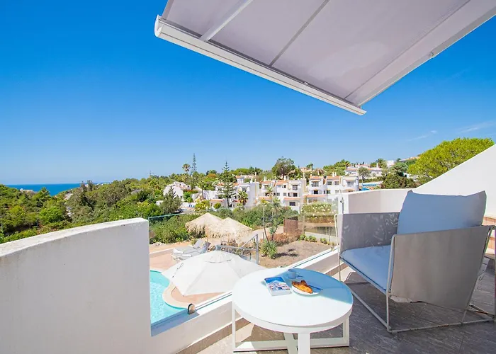 Casa Mel - Stylish 3-bed Townhouse With Pool Vakantiehuis *