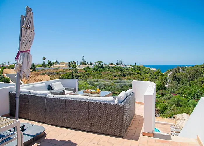 Casa Mel - Stylish 3-bed Townhouse With Pool Vakantiehuis *
