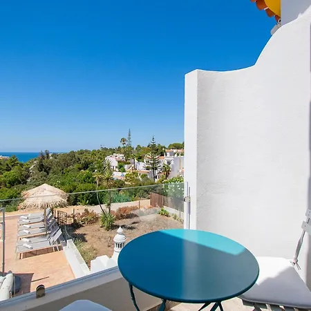 Holiday home Casa Mel - Stylish 3-bed Townhouse With Pool
