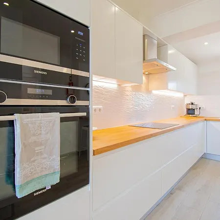Casa Mel - Stylish 3-bed Townhouse With Pool Holiday home Carvoeiro (Lagoa)