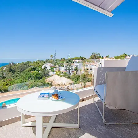 Casa Mel - Stylish 3-bed Townhouse With Pool Hébergement de vacances Carvoeiro (Lagoa)
